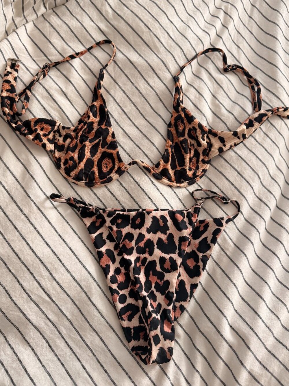 Leopard print Bikini
